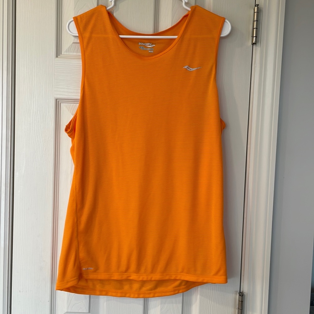 EUC Mens Saucony Running Tank